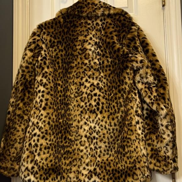 A New Day Leopard Print  Faux Fur Short Jacket - Picture 3 of 4